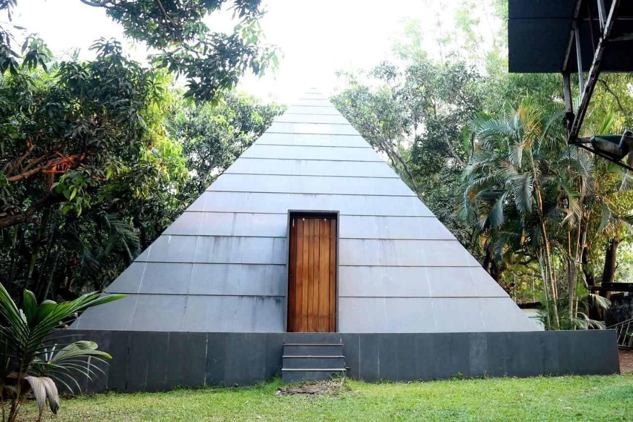 Outpost@Alibaug Hotel Alibag Bagian luar foto