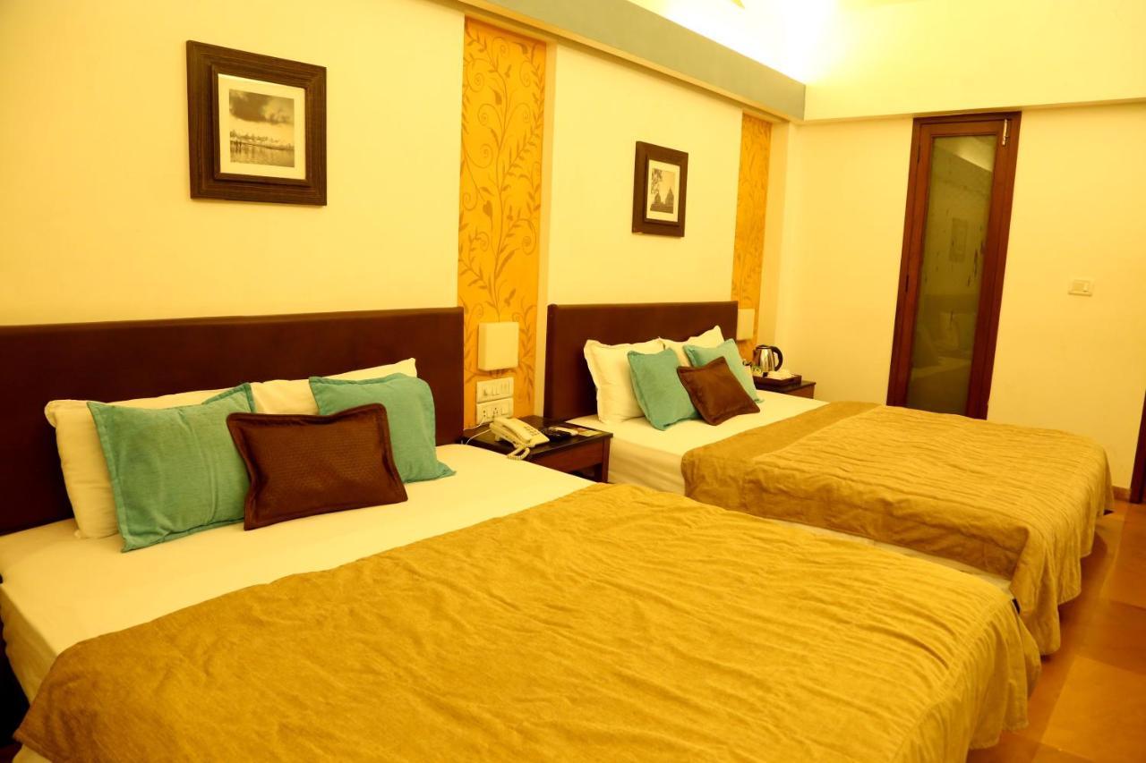 Outpost@Alibaug Hotel Alibag Bagian luar foto