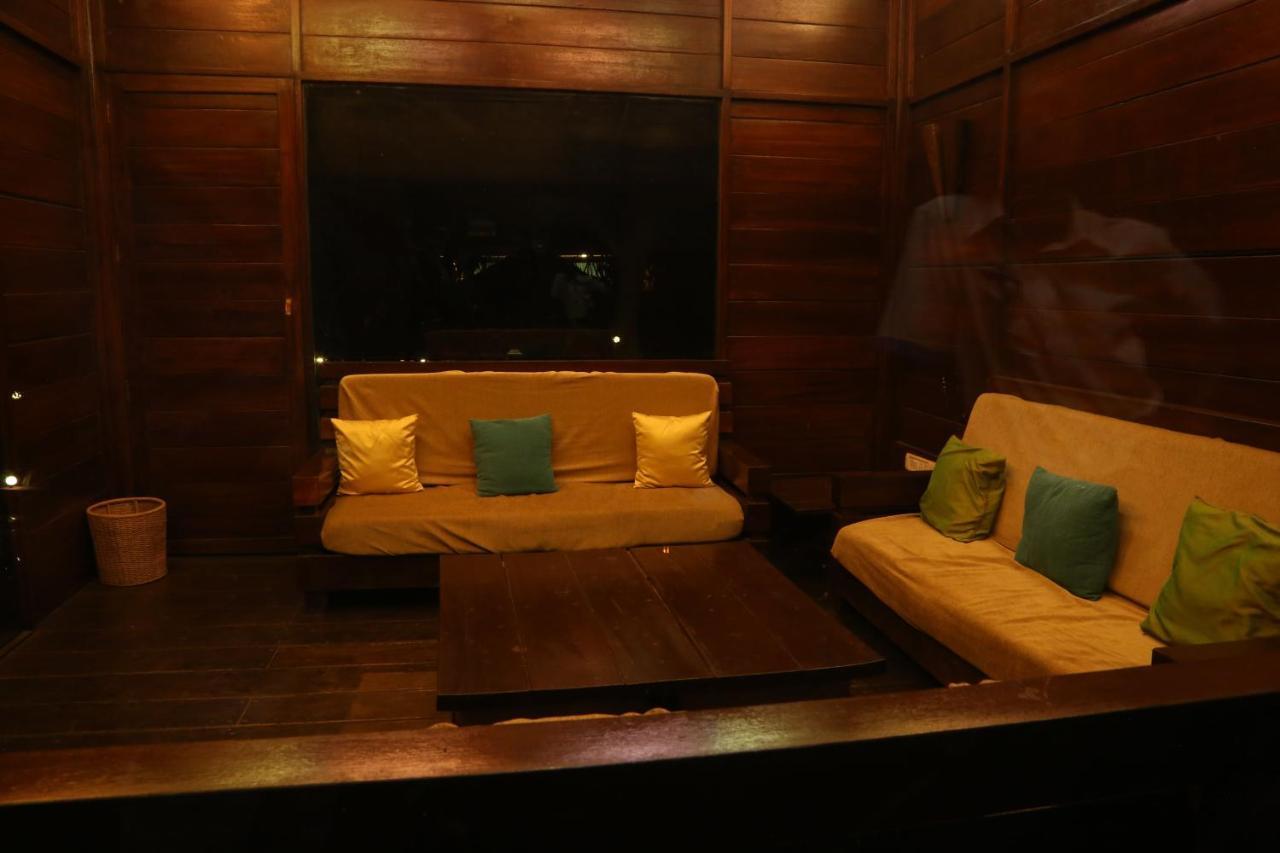 Outpost@Alibaug Hotel Alibag Bagian luar foto