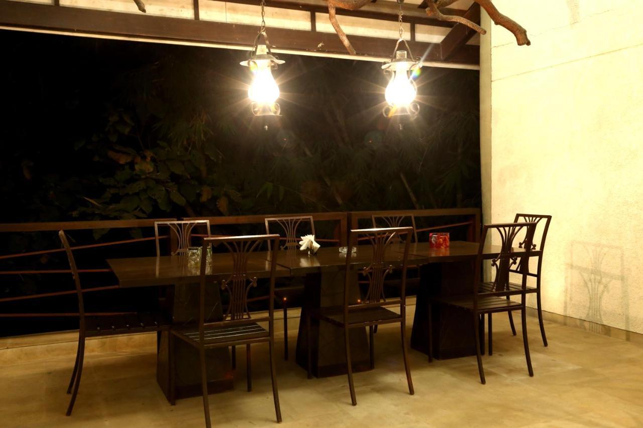 Outpost@Alibaug Hotel Alibag Bagian luar foto