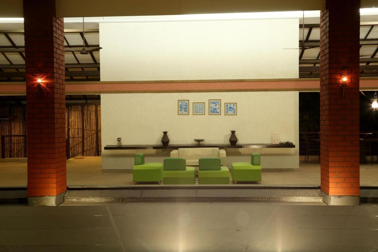 Outpost@Alibaug Hotel Alibag Bagian luar foto