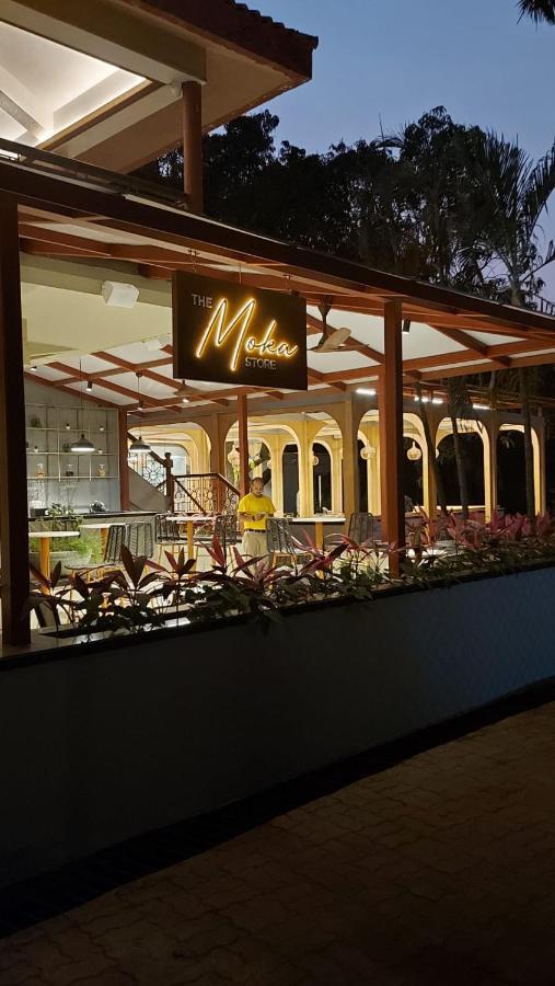 Outpost@Alibaug Hotel Alibag Bagian luar foto