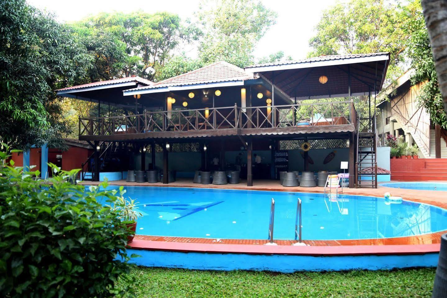 Outpost@Alibaug Hotel Alibag Bagian luar foto