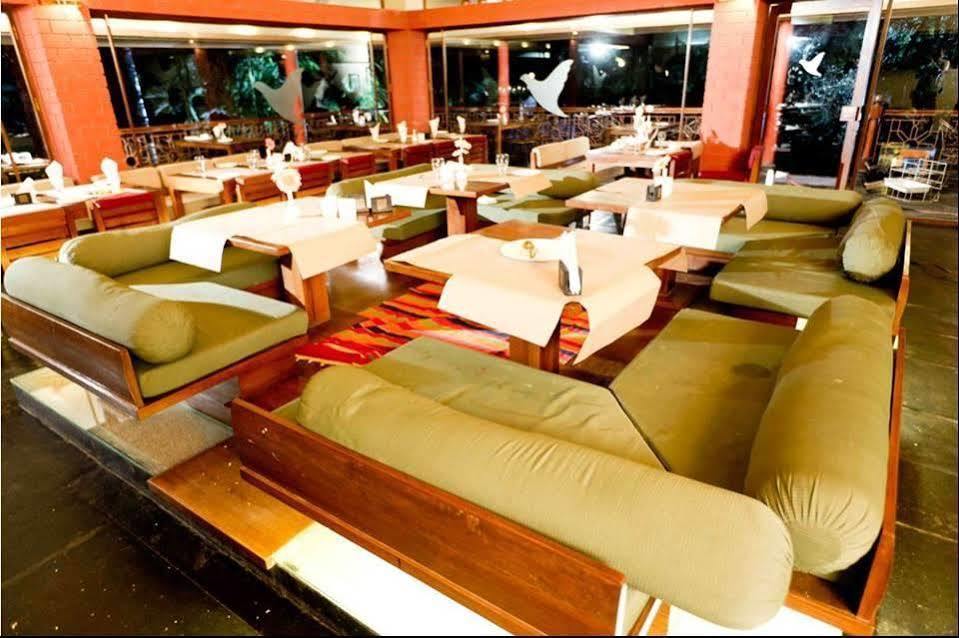 Outpost@Alibaug Hotel Alibag Bagian luar foto